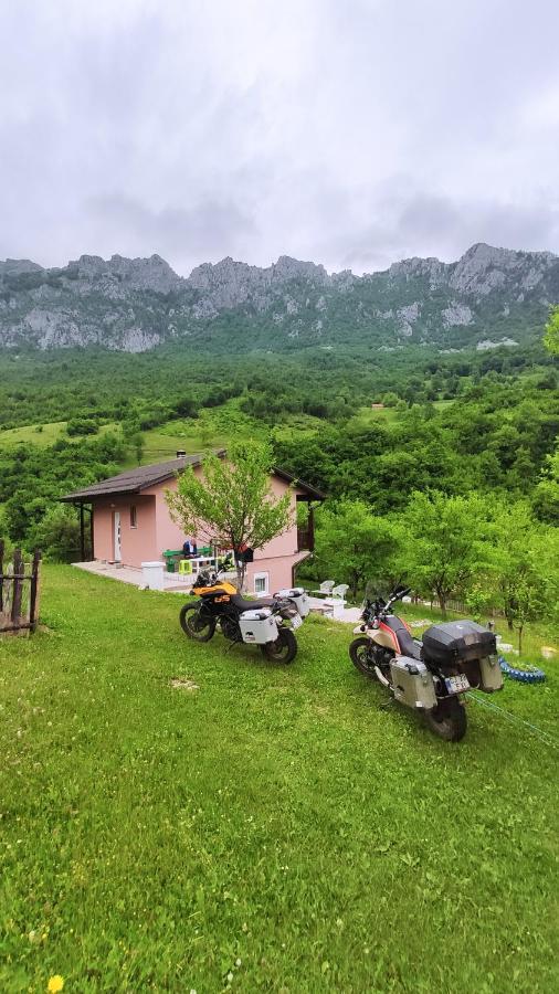 Privatni Smjestaj "Mratinje" Plužine Exterior photo